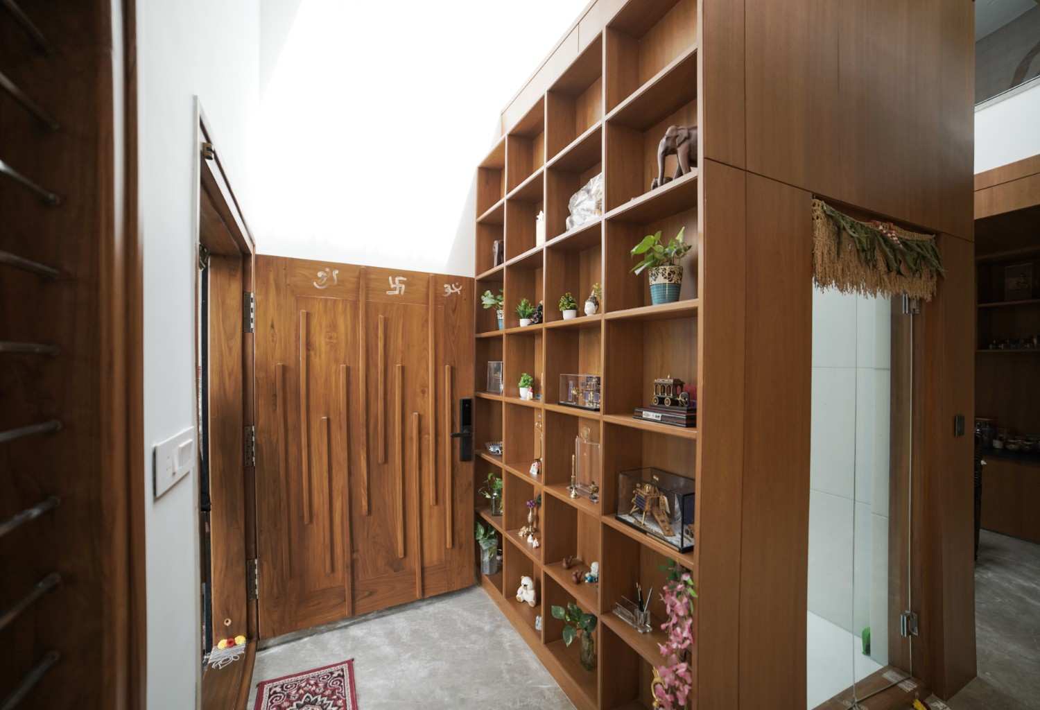 Contemporary Apartment